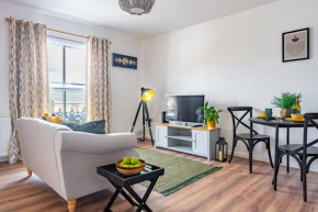 Swift Host Golden Triangle 2 bed with Parking